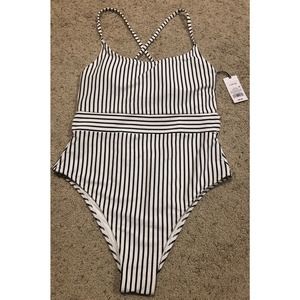 NEW $40 SHADE & SHORE Swimsuit LARGE Lowest Coverage 1-pc BLACK/WHITE STRIPE Z22